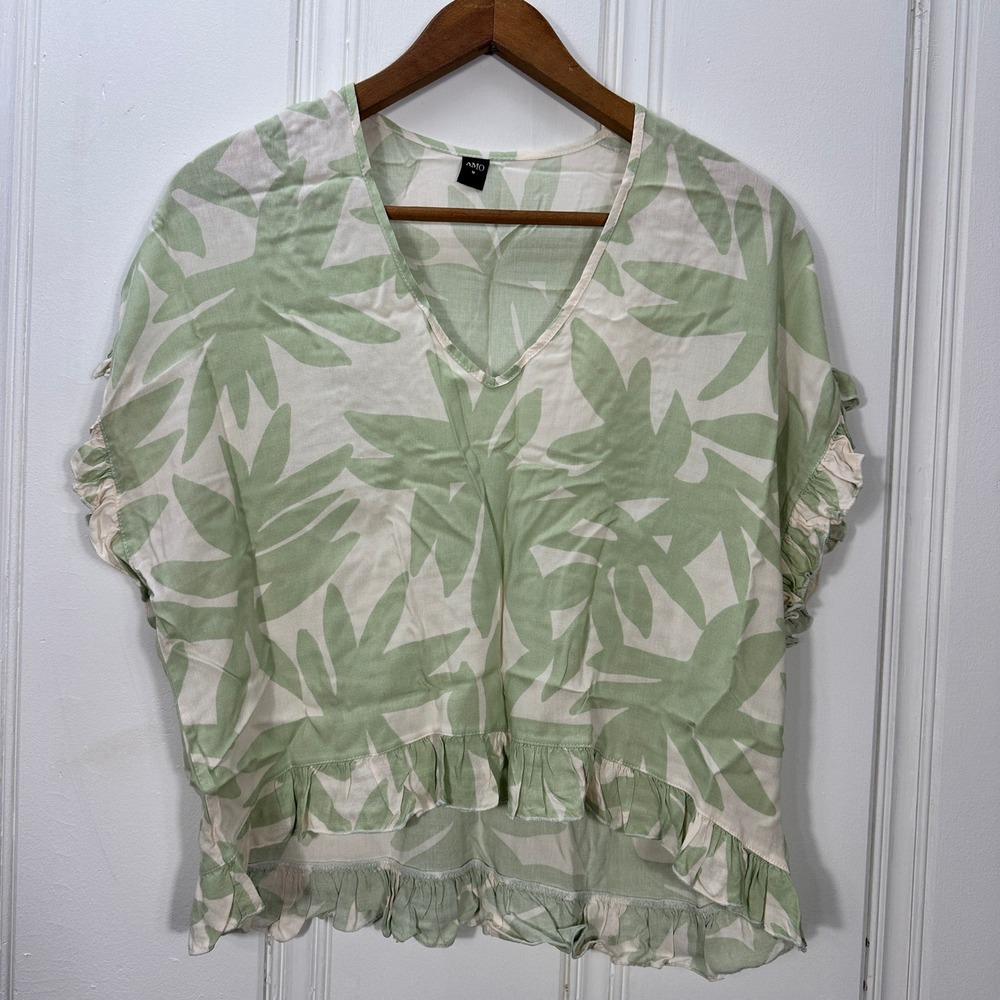 AMO Ruffle Hem Top Womens XL Green White Excellent Tropical Leaf V-Neck